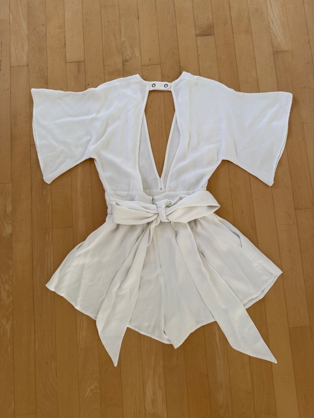 Bec & Bridge White Romper, size 2